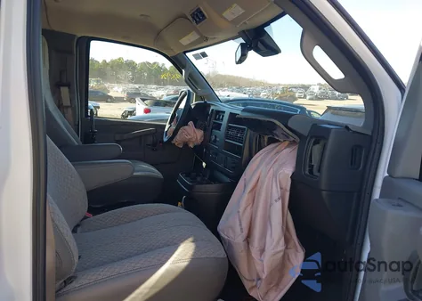 2025 Chevrolet Express Passenger Rwd 3500 Extended Wheelbase Lt из США, поврежденный, VIN 1GAZGPFP0S1258881